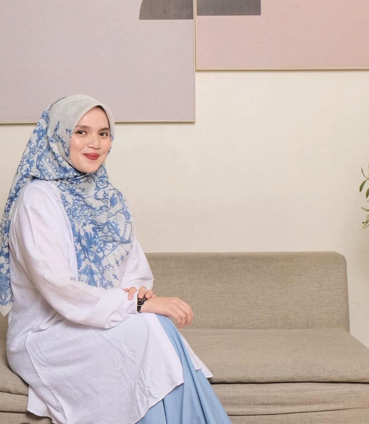 Foto Dr. Yustika Nurfajriah, M.Pd.